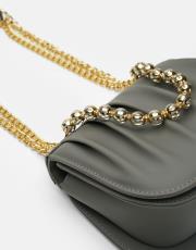 r1110 katty büzgülü hatlara sahip inci saplı deri kadın çanta gri 3