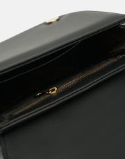 r1110 katty büzgülü hatlara sahip inci saplı deri kadın çanta siyah 4